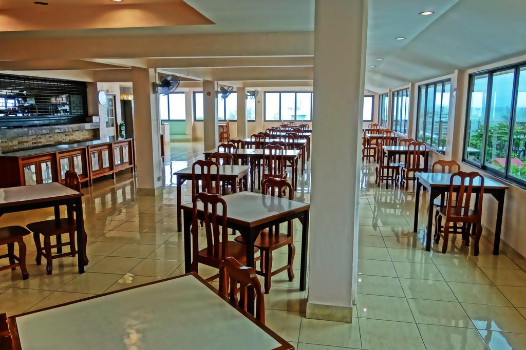 Lek Jomtien Hotel Exterior foto